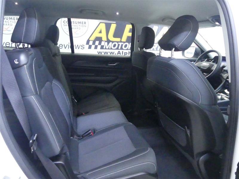 Used 2023 Jeep Grand Cherokee L Laredo w/ Luxury Tech Group I AWD/4WD image 21