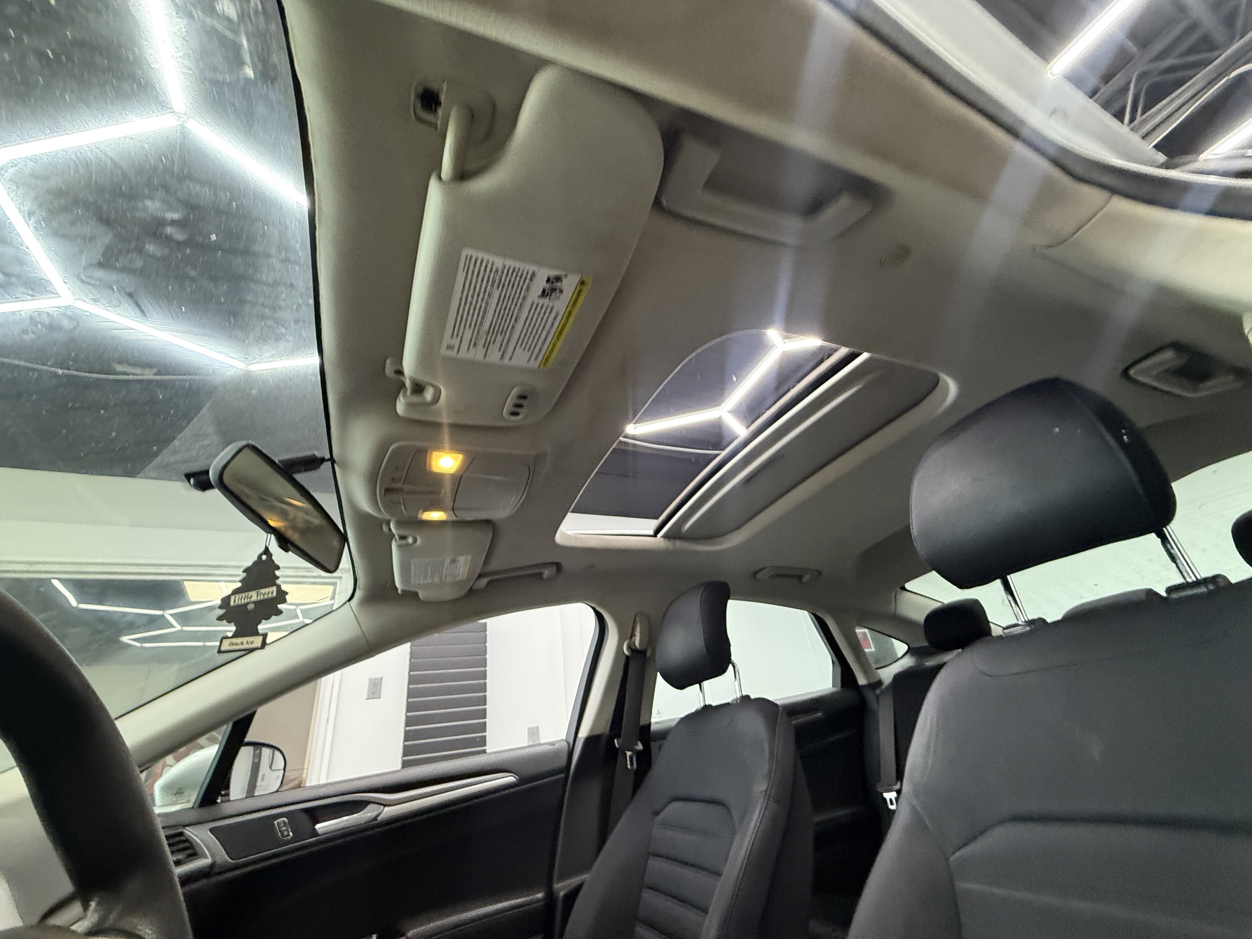 Used 2013 Ford Fusion SE image 11