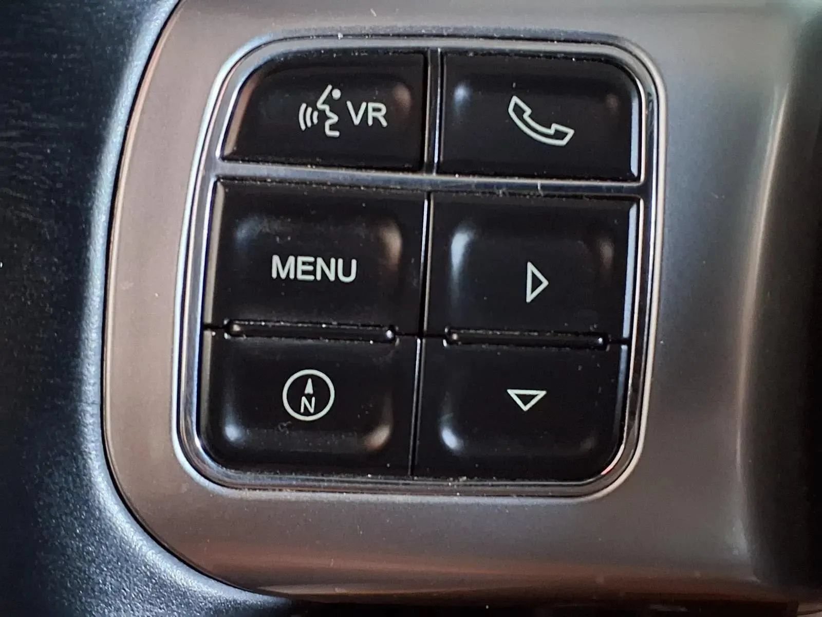 Used 2016 Jeep Wrangler Unlimited Rubicon AWD/4WD image 28