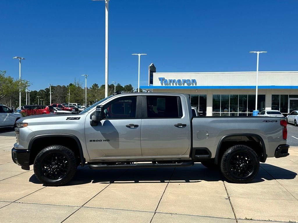 Used 2025 Chevrolet Silverado 2500 Custom w/ Custom Value Package image 27