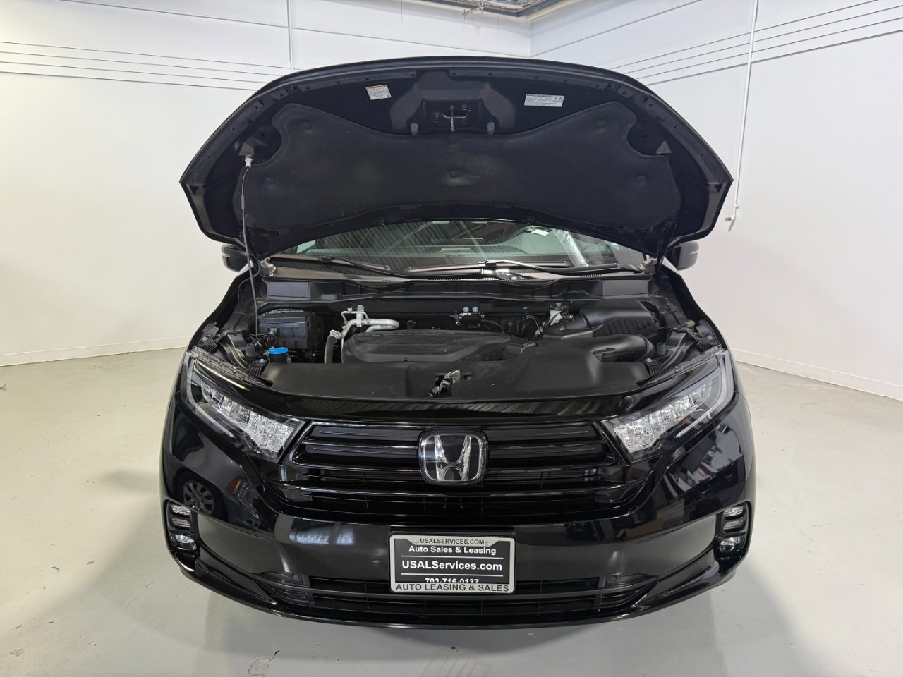 Used 2023 Honda Odyssey Sport image 29