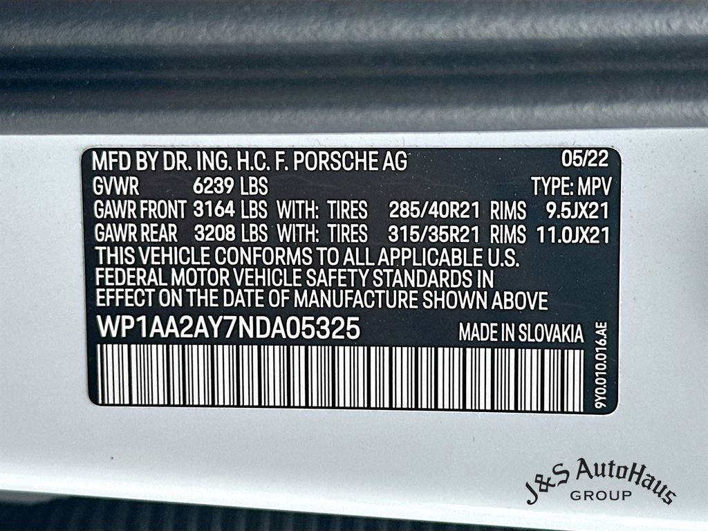 Used 2022 Porsche Cayenne Platinum Edition AWD/4WD image 39