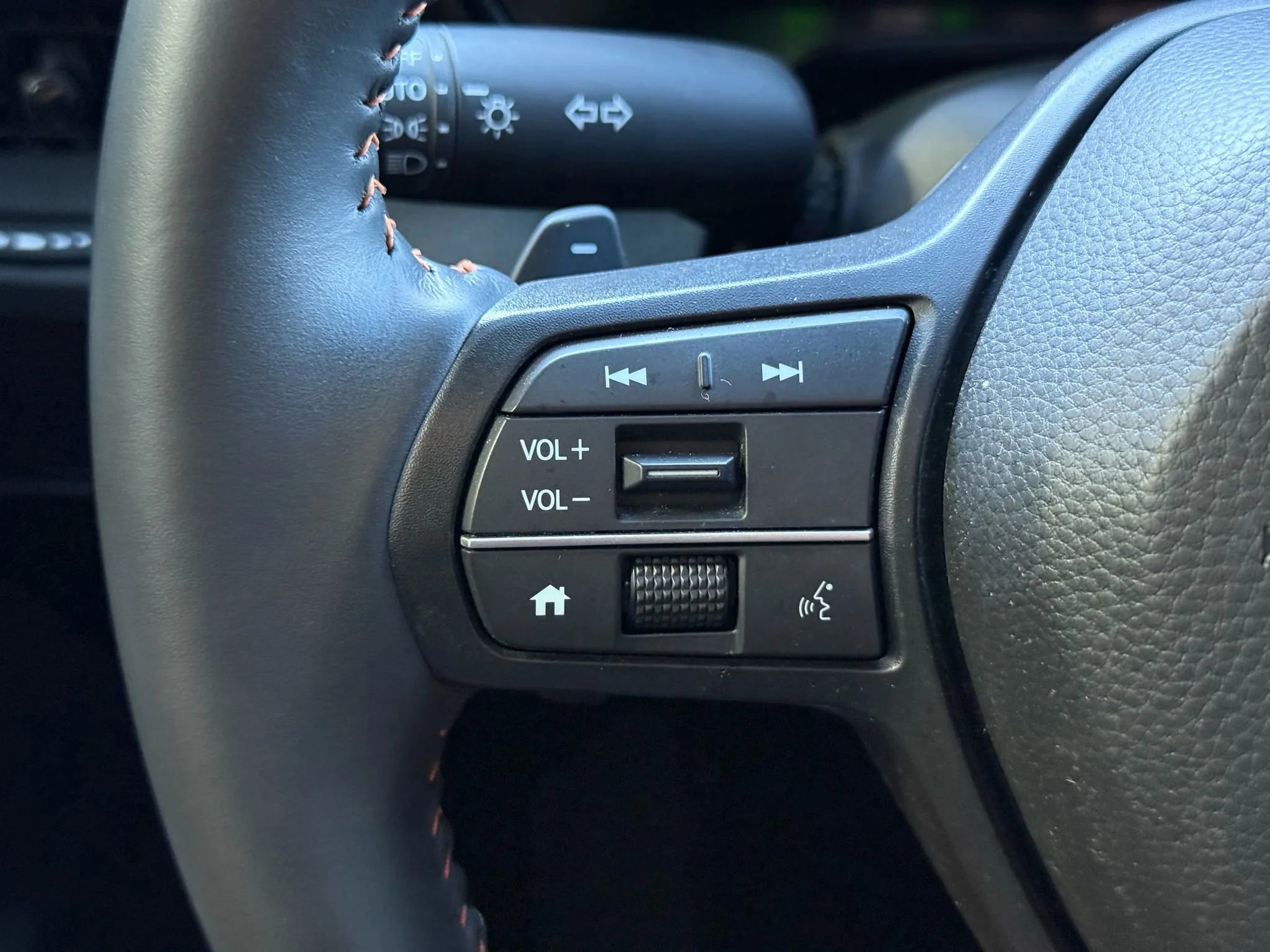Used 2024 Honda CR-V Sport-L image 12