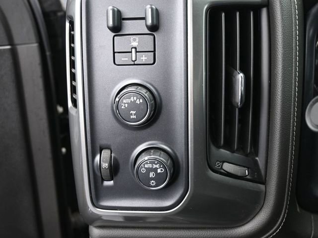 Used 2018 Chevrolet Silverado 1500 LTZ w/ Texas Edition image 35