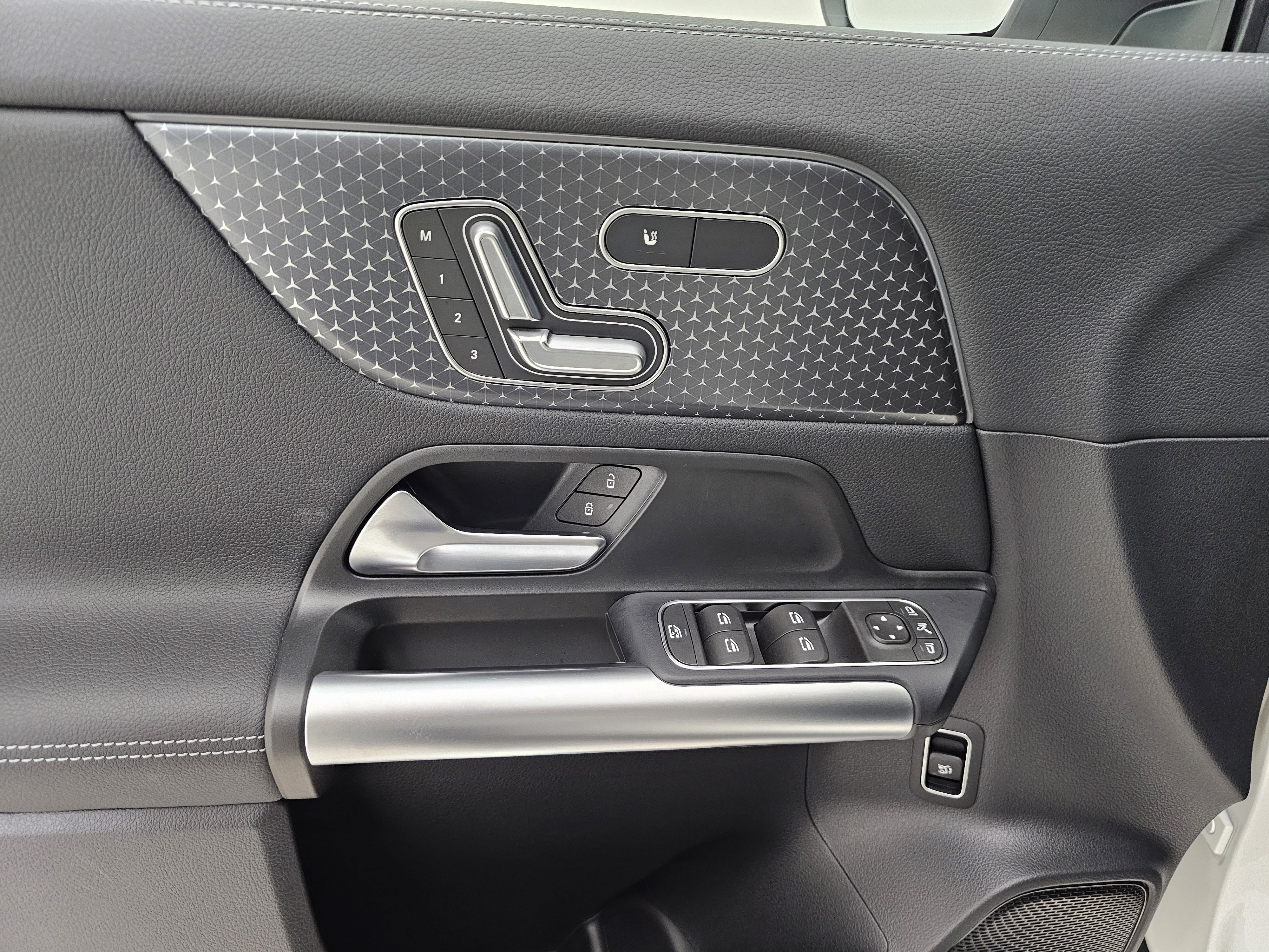 Certified 2026 Mercedes-Benz GLA 250 4MATIC image 13