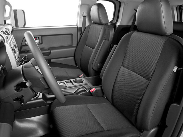 Used 2014 Toyota FJ Cruiser 4WD w/ Convenience Package image 9