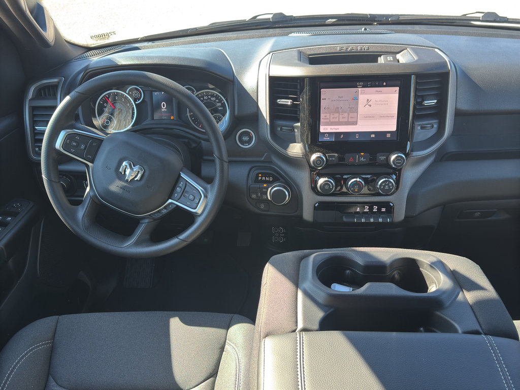 New 2026 RAM 1500 Express AWD/4WD image 12