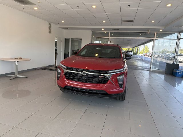 New 2026 Chevrolet Trax RS w/ Driver Confidence Package FWD image 4