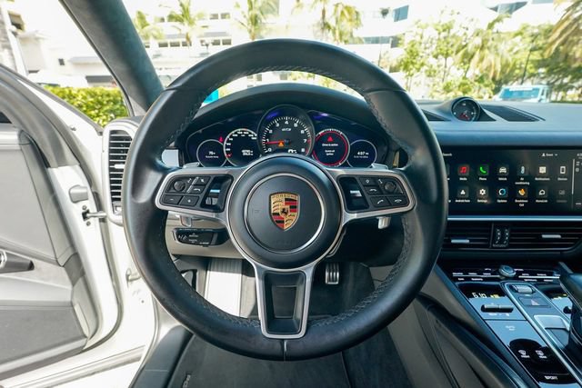 Used 2022 Porsche Cayenne GTS AWD/4WD image 65