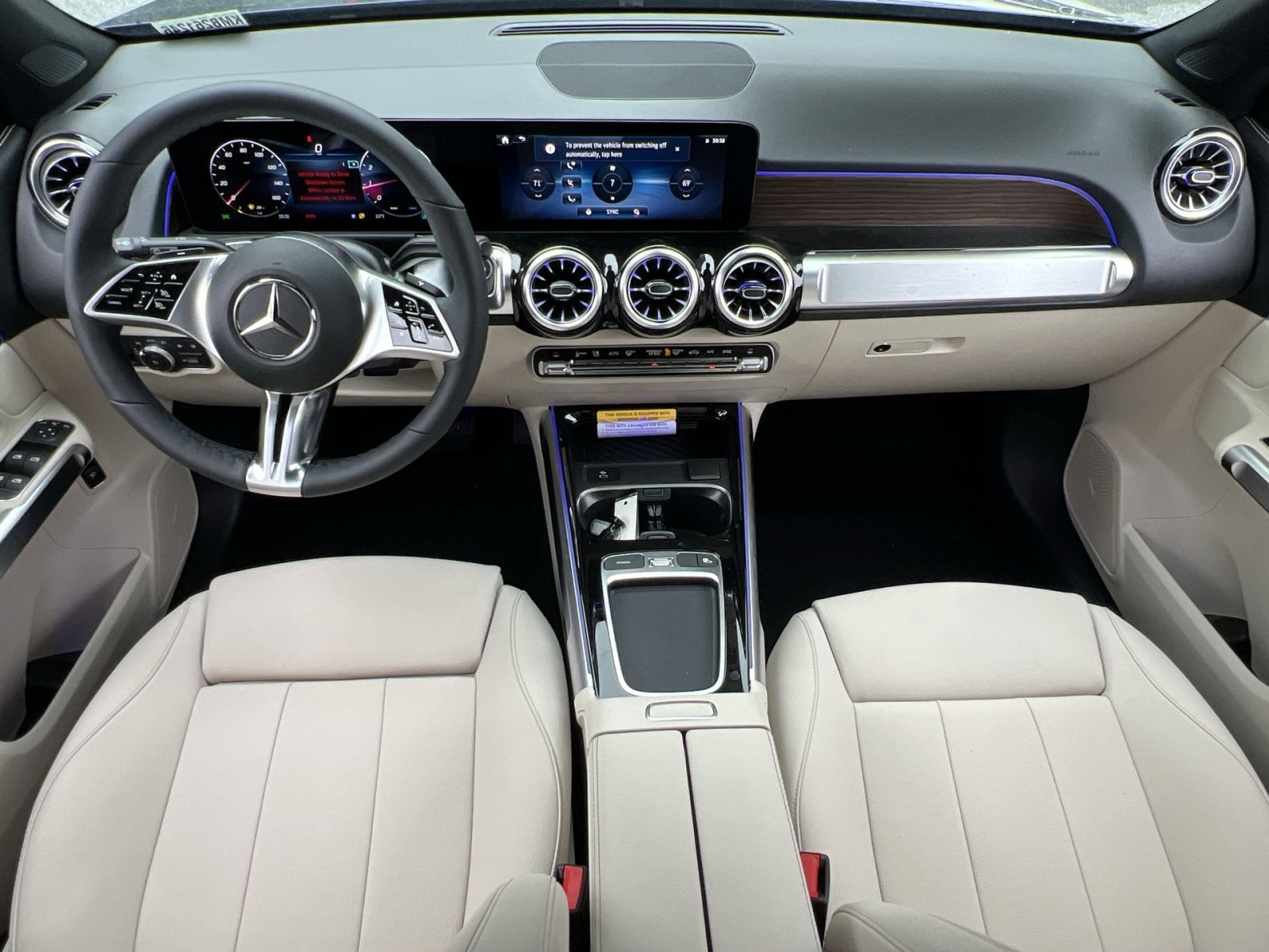 New 2026 Mercedes-Benz GLB 250 4MATIC image 21