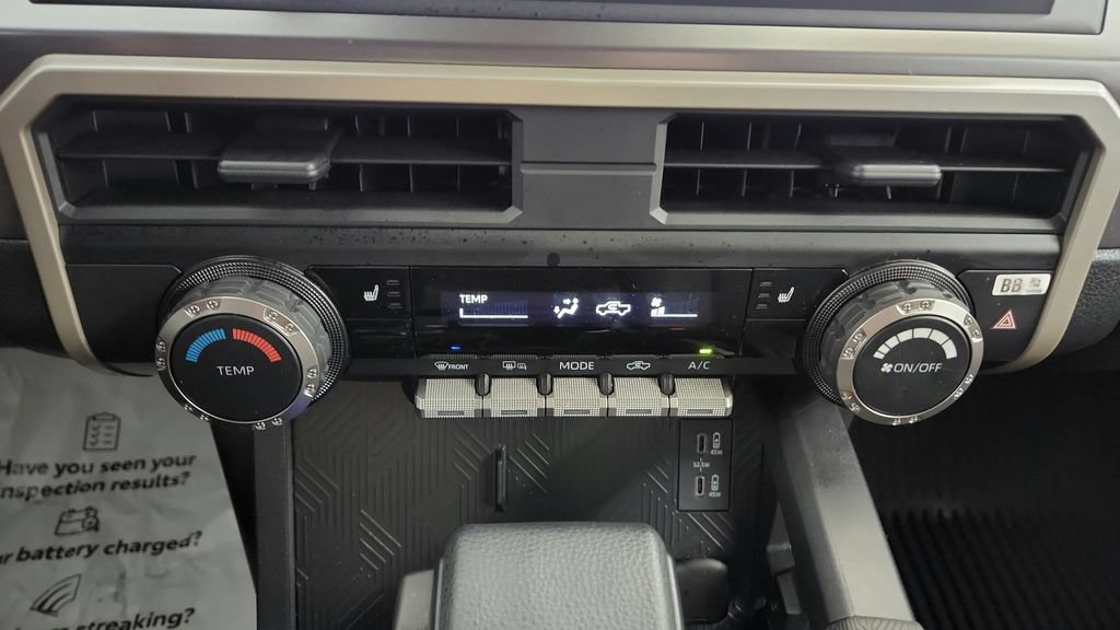 Certified 2024 Toyota Tacoma SR5 AWD/4WD image 37