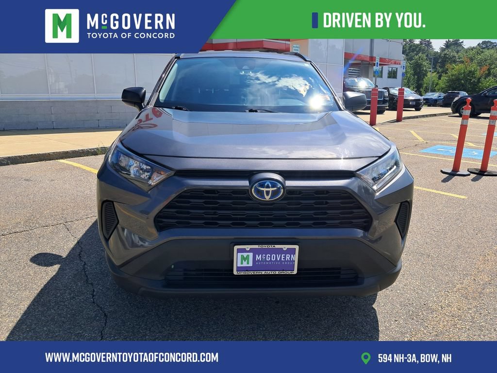 Used 2021 Toyota RAV4 LE AWD/4WD image 8