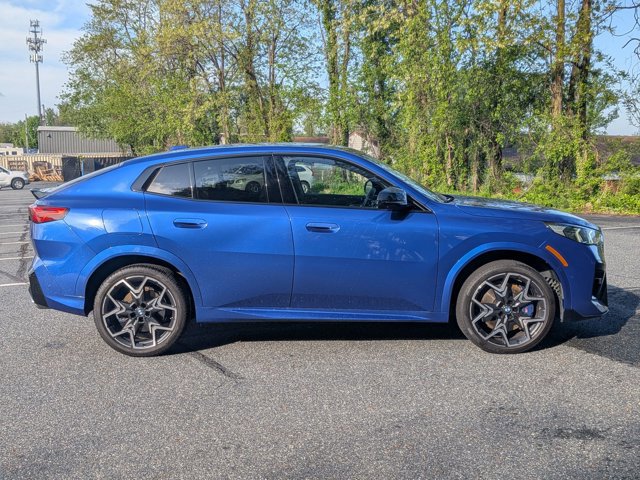 Used 2025 BMW X2 M35i AWD/4WD image 4