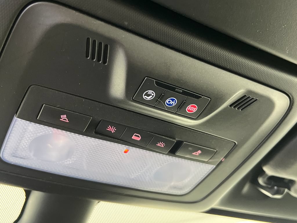 Used 2019 Buick Cascada Premium FWD image 37