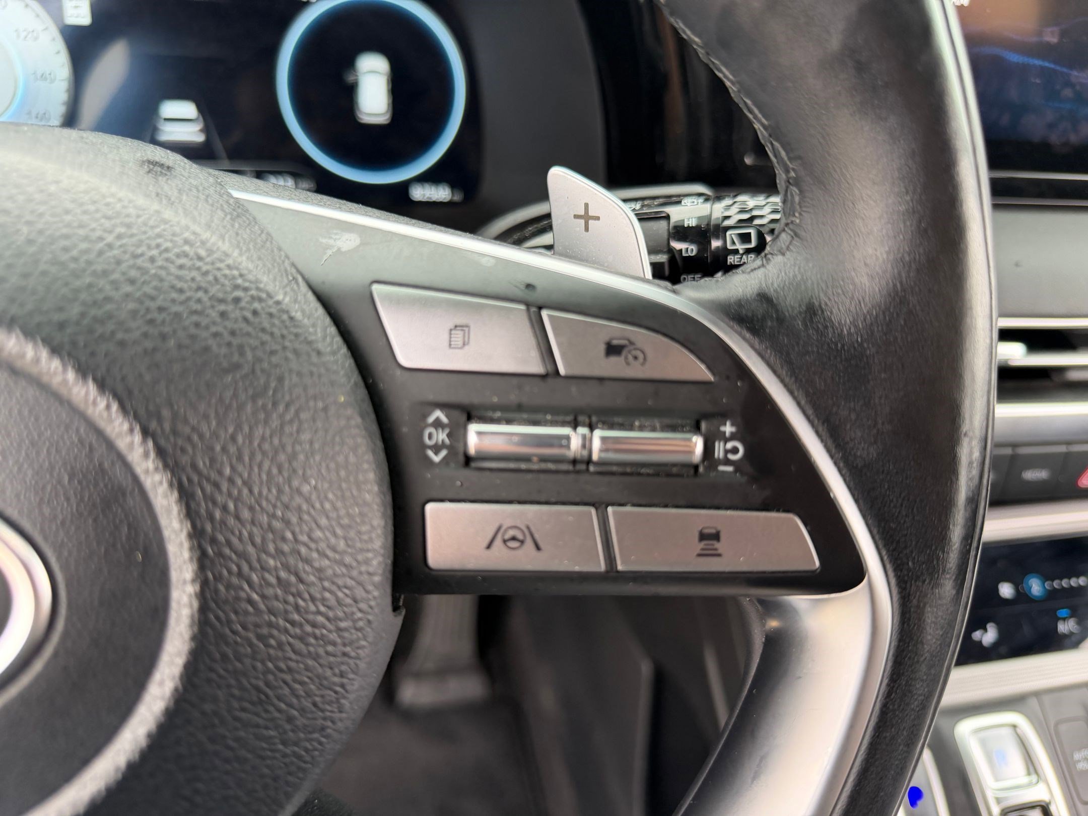 Used 2023 Hyundai Palisade Calligraphy image 19