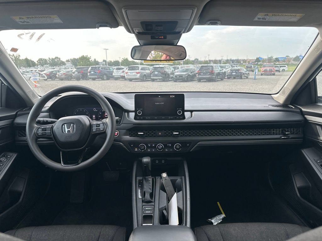 Used 2025 Honda Accord SE image 17