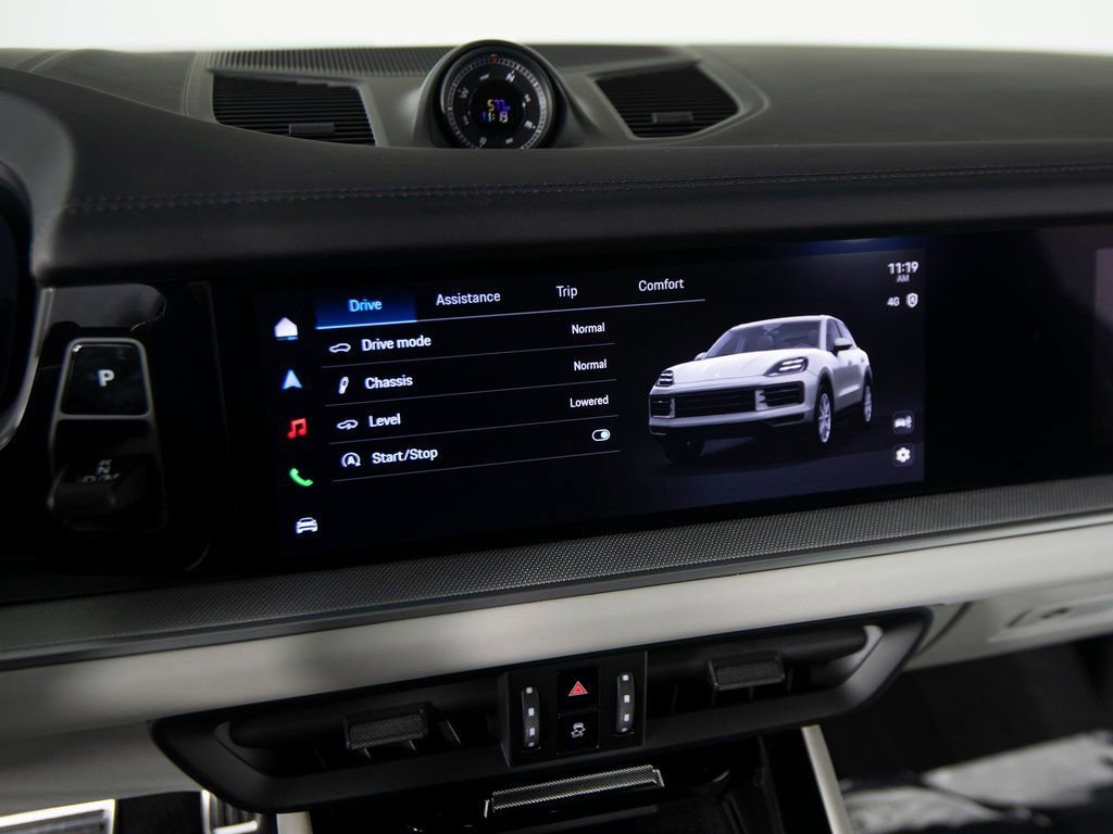 New 2026 Porsche Cayenne S image 21