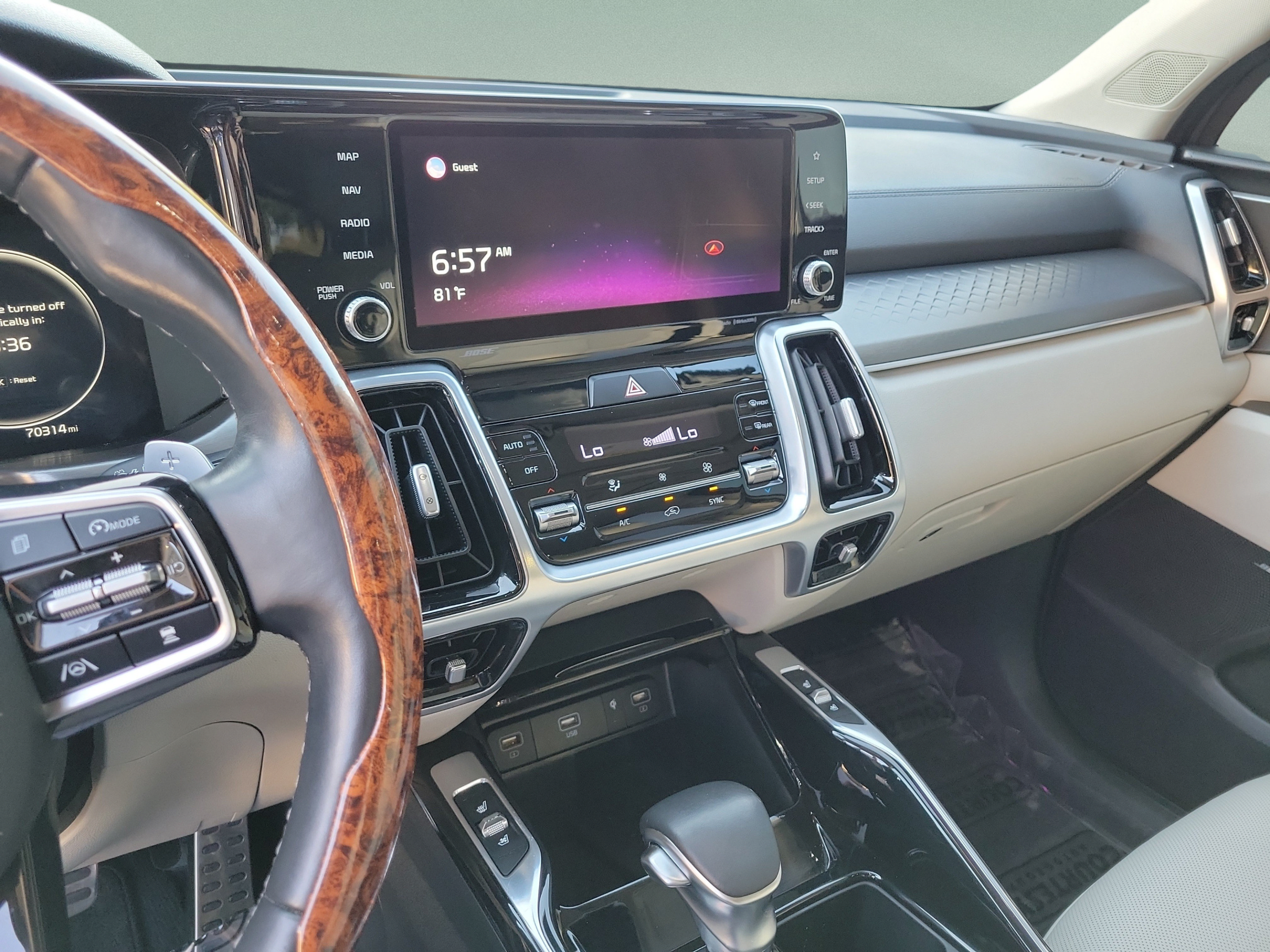 Certified 2021 Kia Sorento SX FWD image 24