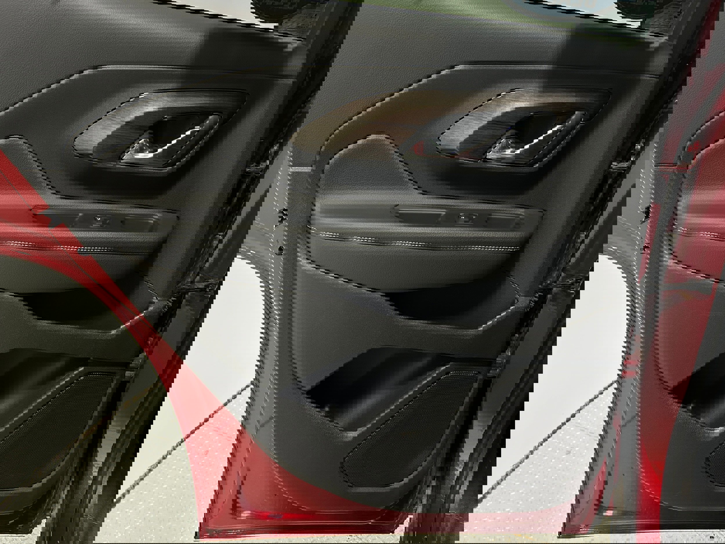 Used 2018 GMC Terrain Denali w/ Advanced Safety Package image 25