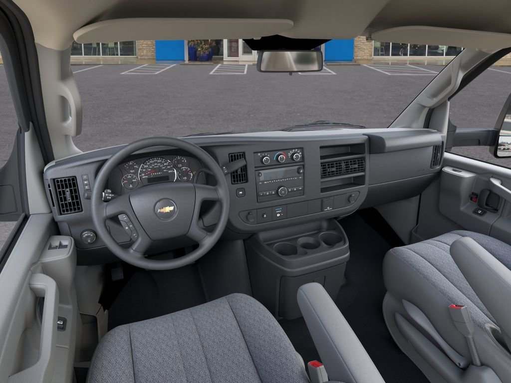 New 2026 Chevrolet Express 3500 image 15