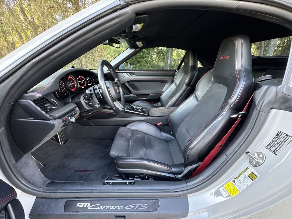 Used 2022 Porsche 911 Carrera GTS image 7