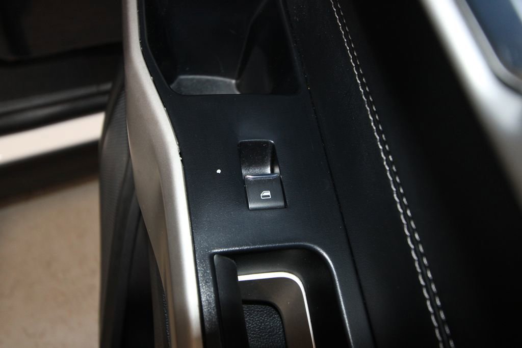 Used 2023 Ford Explorer Limited w/ Limited Technology Package image 31