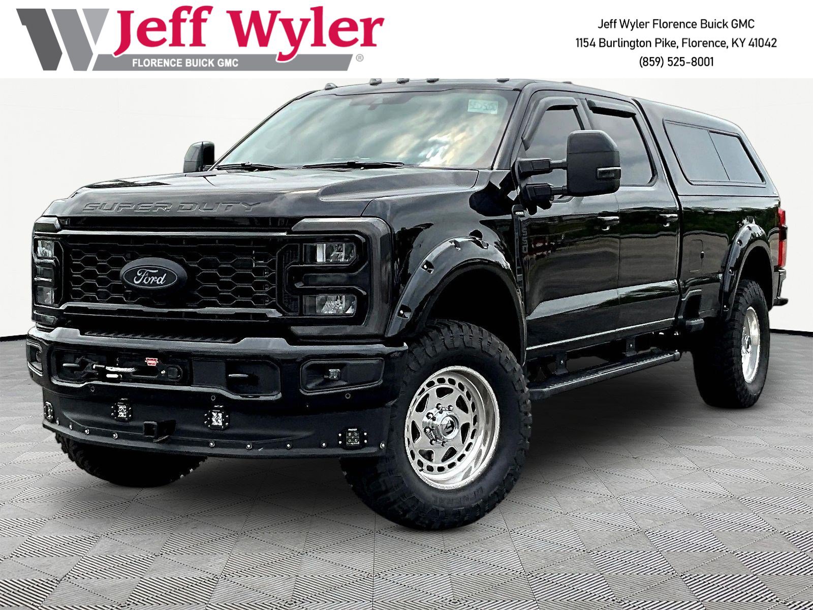 Used 2025 Ford F350 Lariat w/ Lariat Ultimate Package AWD/4WD image 1