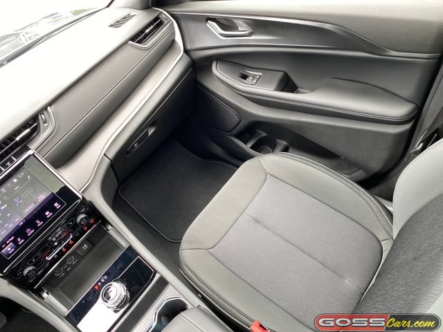 New 2026 Jeep Grand Cherokee Laredo X AWD/4WD image 15