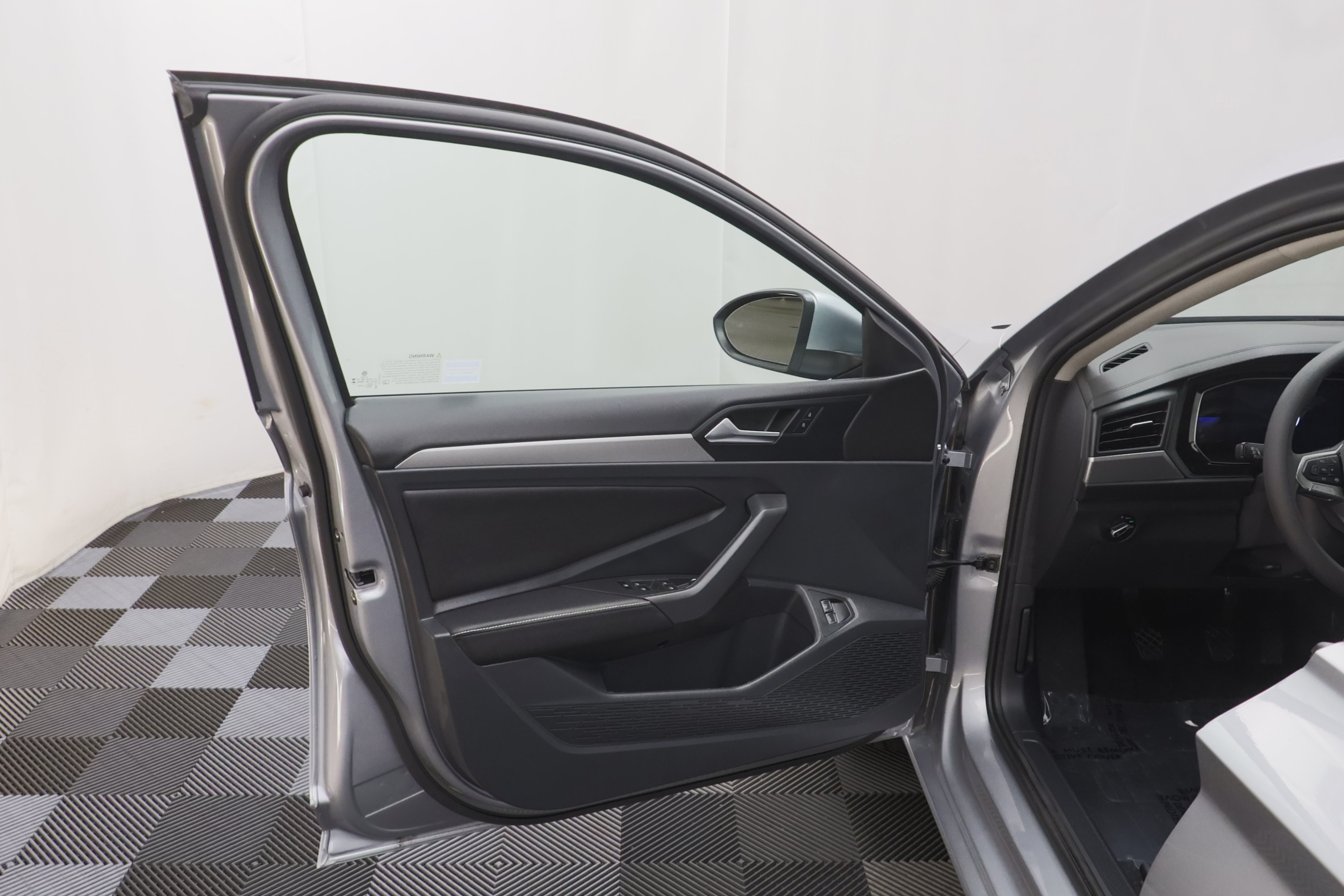Certified 2023 Volkswagen Jetta S FWD image 5