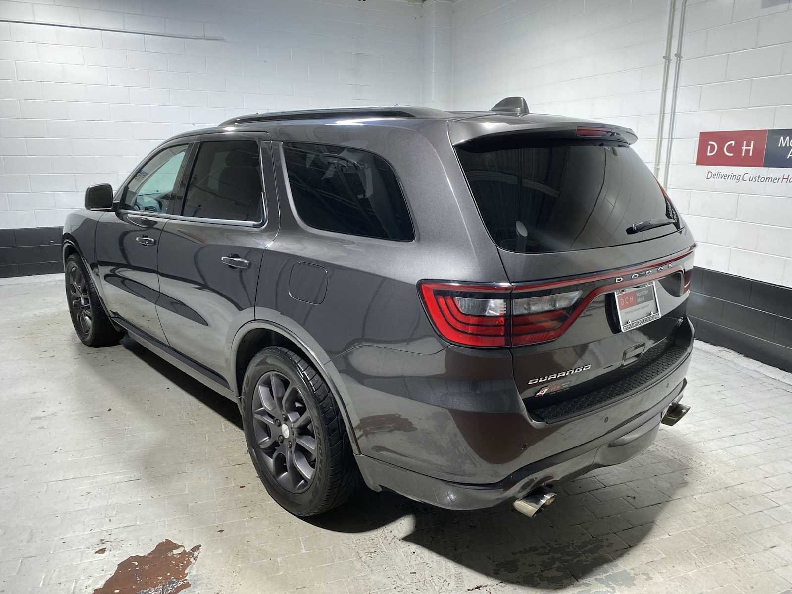 Used 2018 Dodge Durango R/T w/ Technology Group image 4