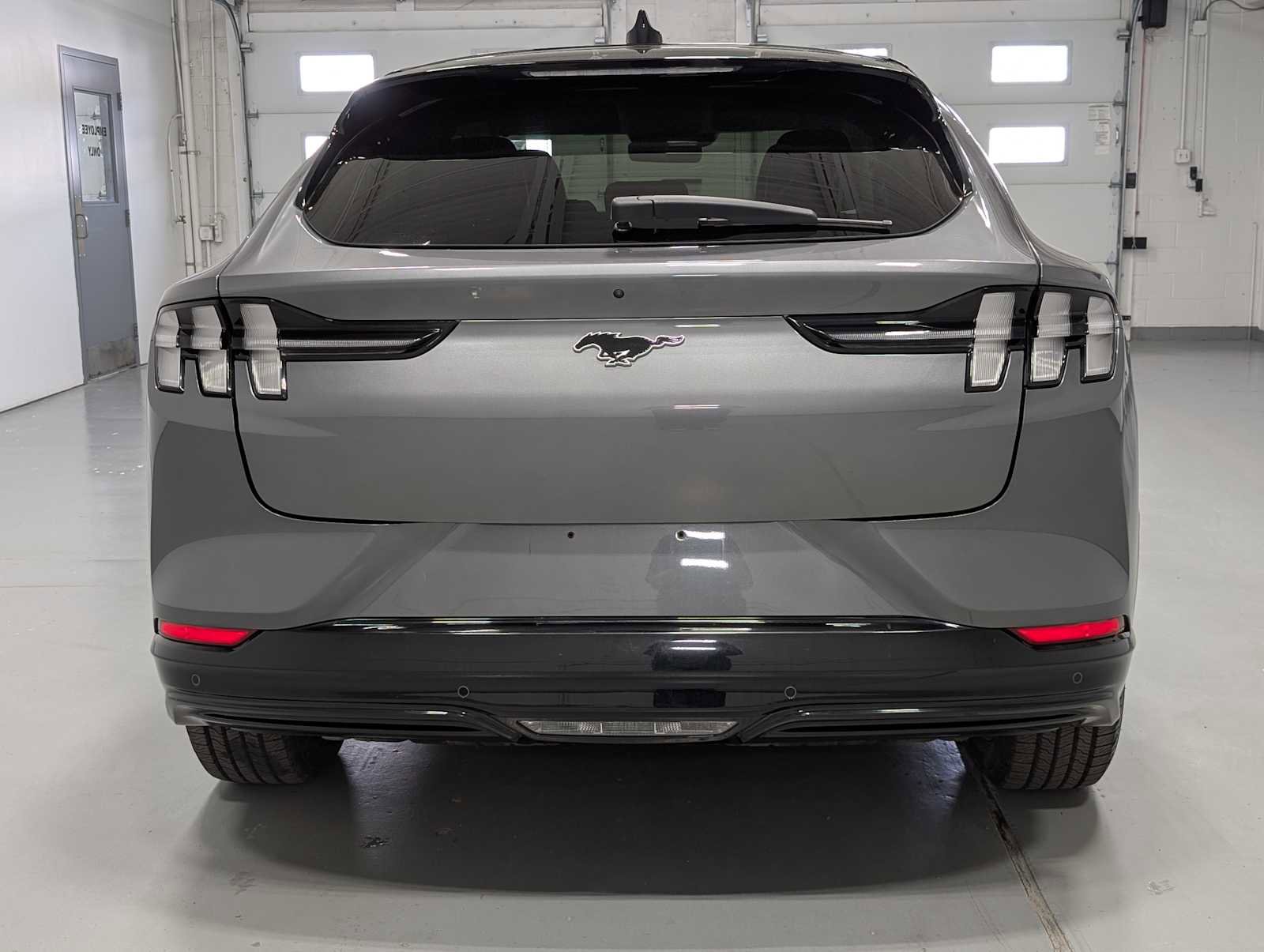 Used 2021 Ford Mustang Mach-E Premium AWD/4WD image 9