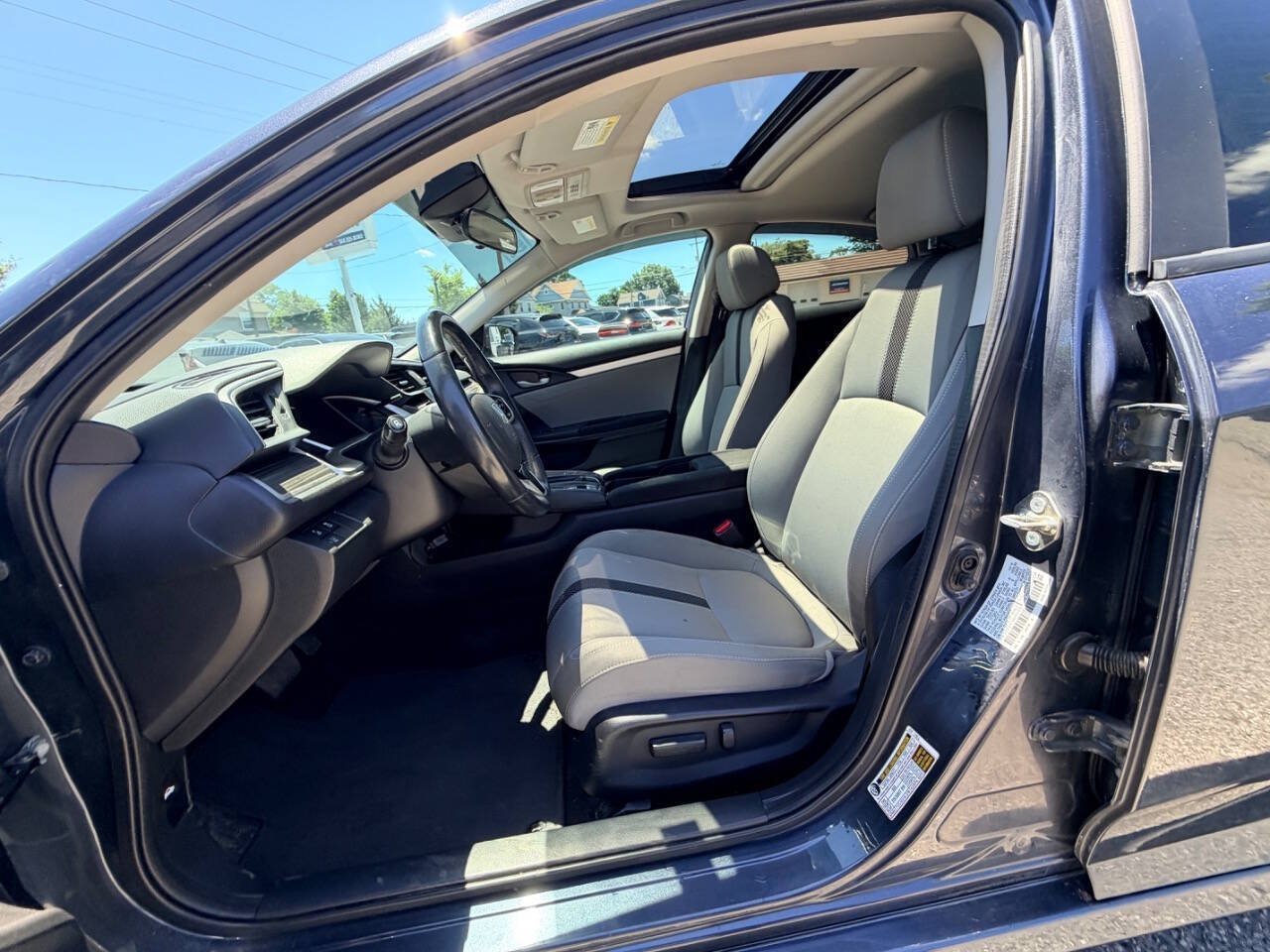 Used 2019 Honda Civic EX image 38