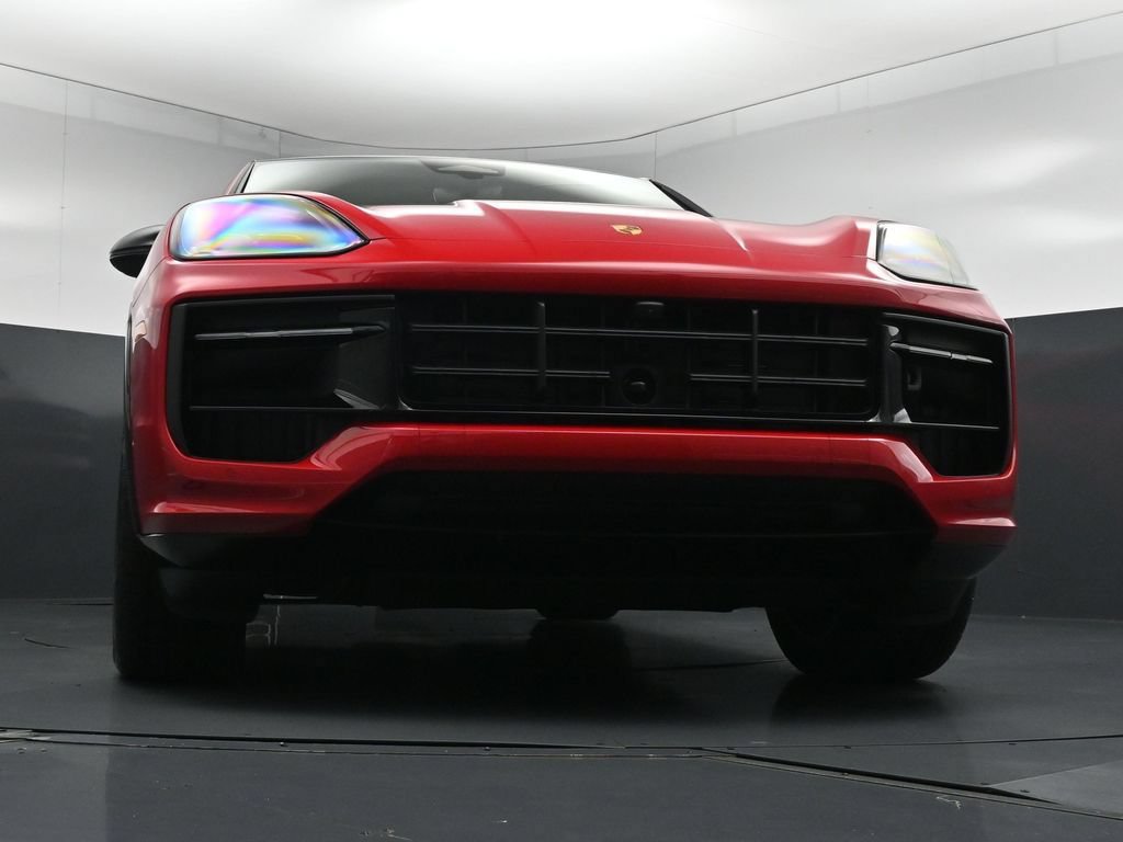 New 2026 Porsche Cayenne GTS AWD/4WD image 30