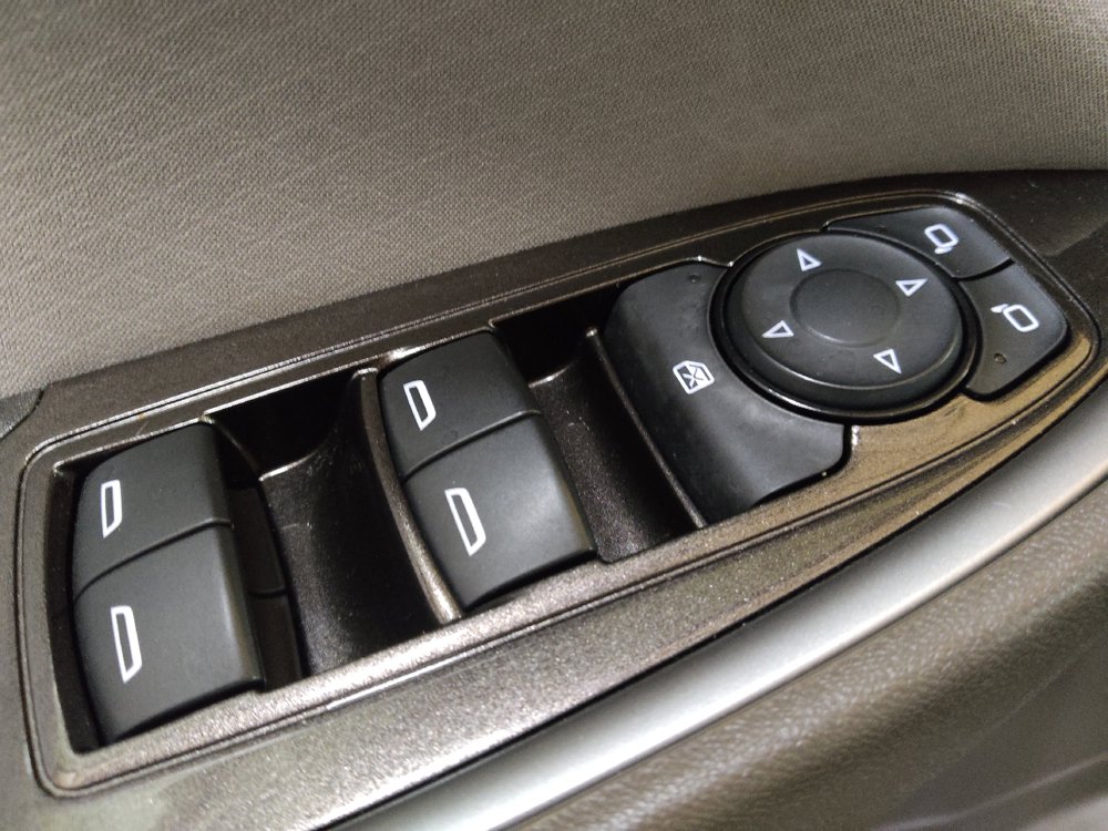 Used 2023 Chevrolet Malibu LS FWD image 27