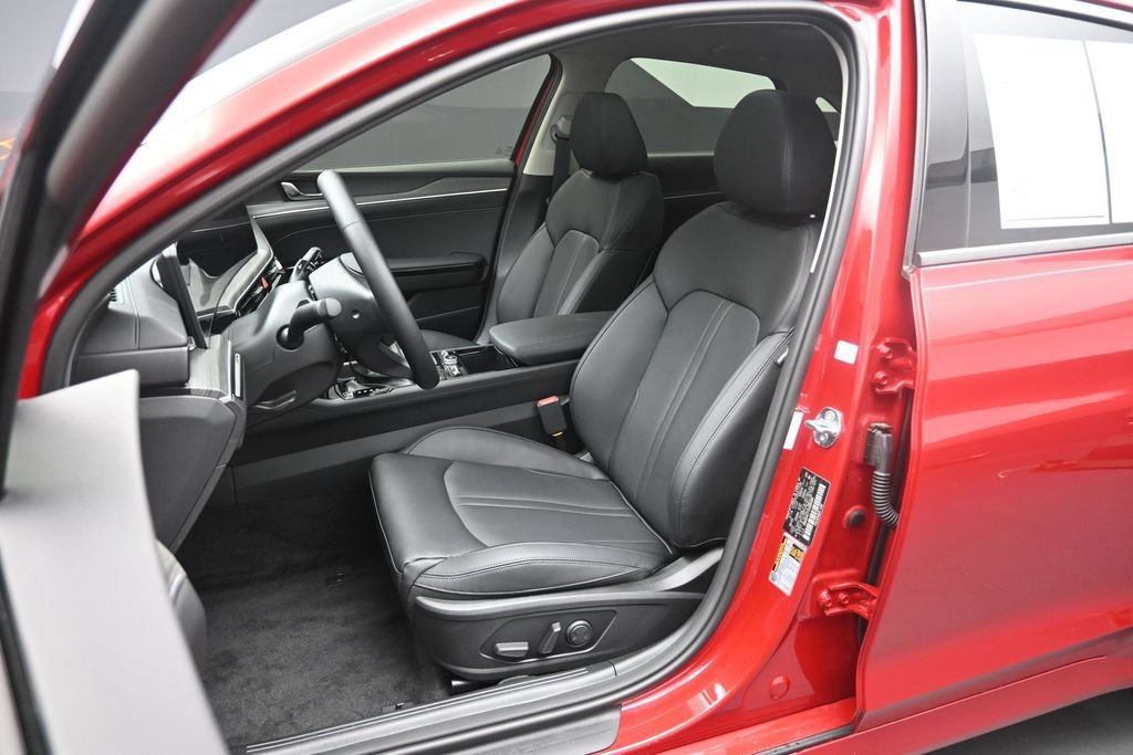 Used 2025 Kia K5 EX FWD image 21