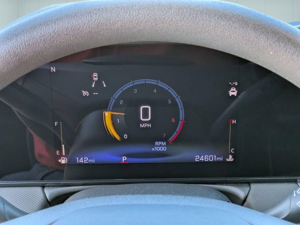 Used 2025 Chevrolet TrailBlazer LT FWD image 15