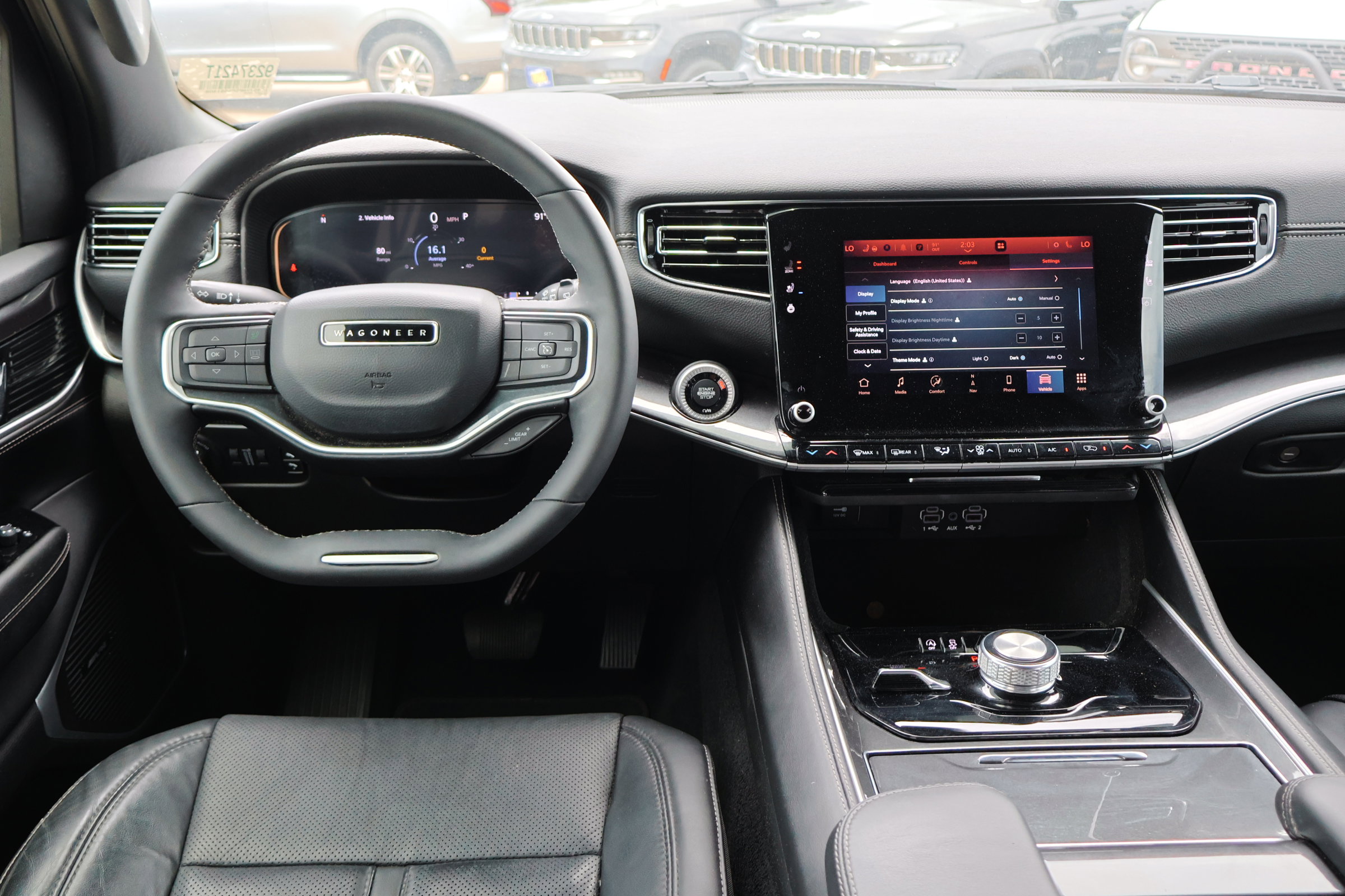 Used 2023 Jeep Wagoneer 4WD image 25