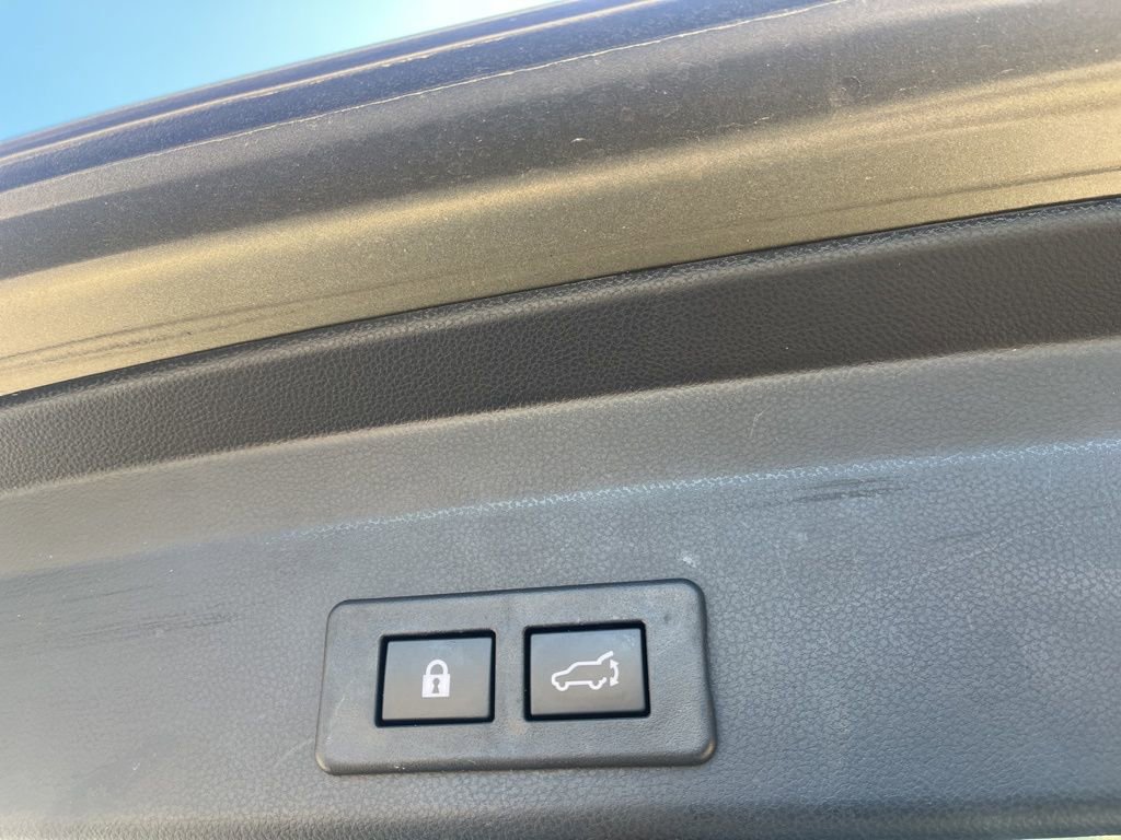 Used 2024 Subaru Ascent Touring image 10