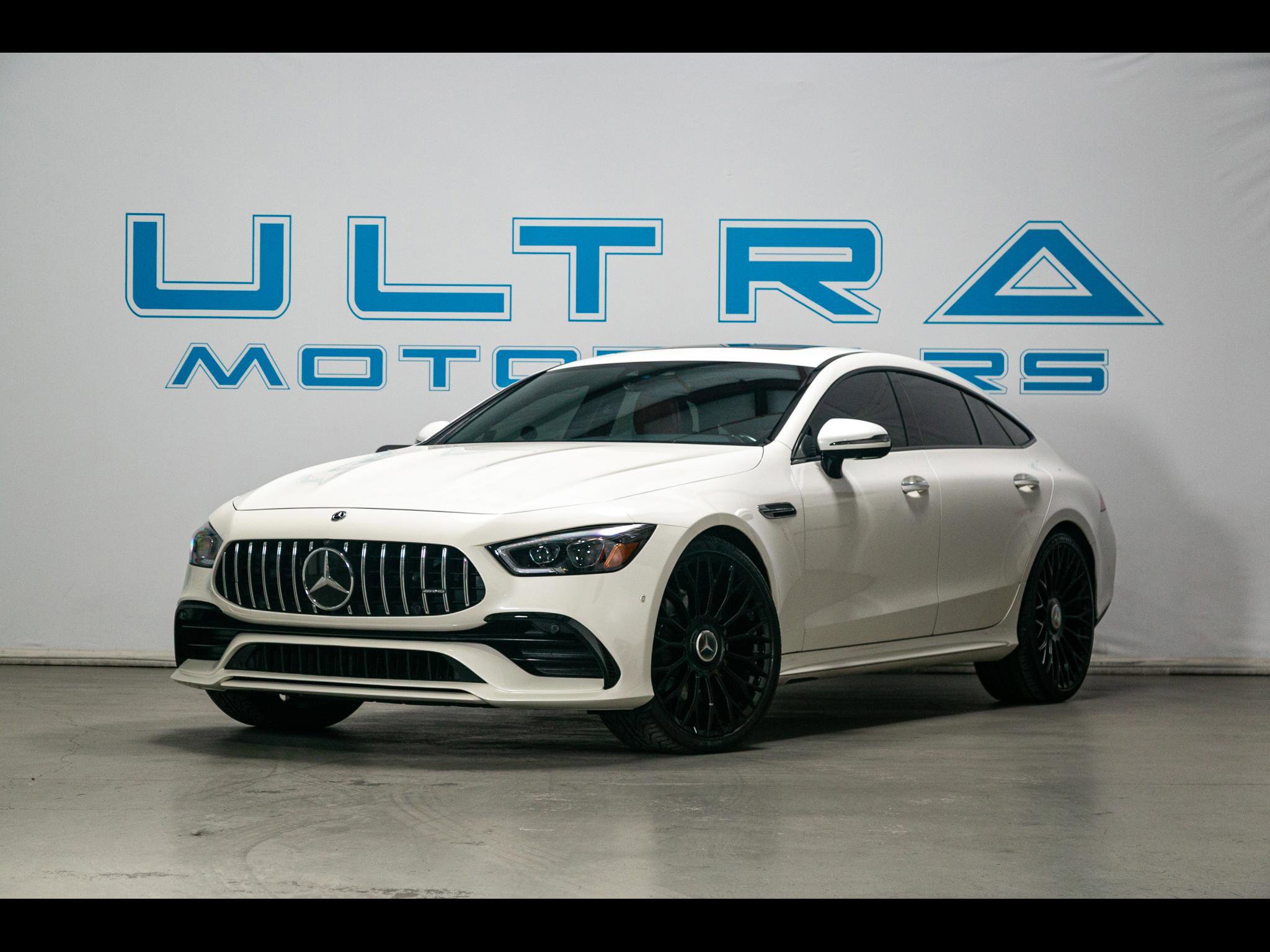 Used 2021 Mercedes-Benz AMG GT 43 image 1