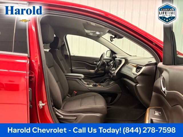 Used 2023 GMC Acadia SLE w/ LPO, Floor Liner Package AWD/4WD image 12