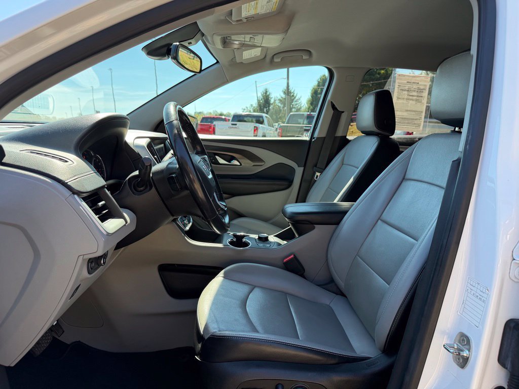 Used 2022 GMC Terrain SLT AWD/4WD image 11