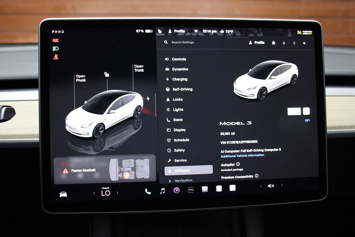 Used 2023 Tesla Model 3 Standard Range RWD image 24