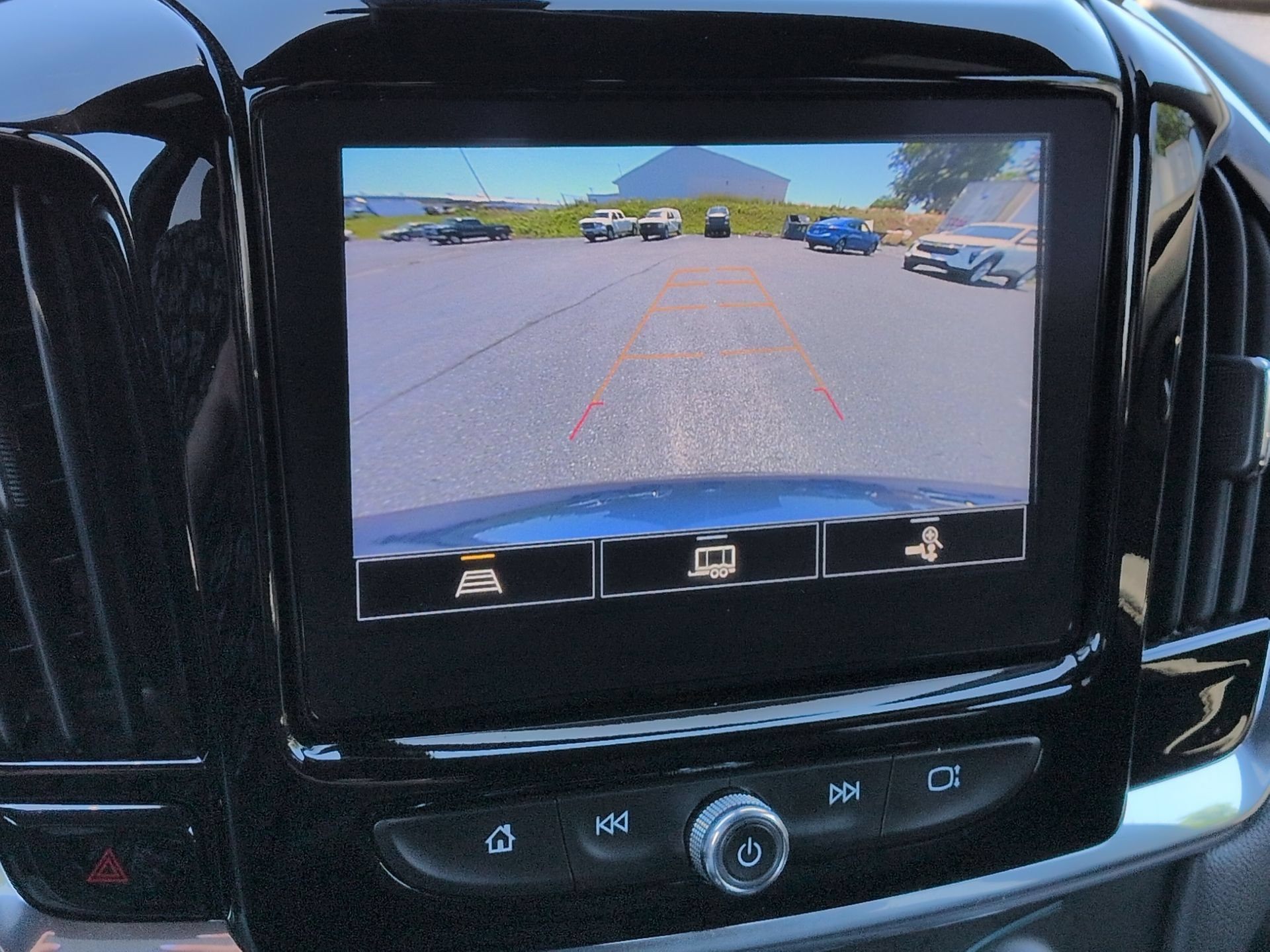 Certified 2023 Chevrolet Traverse LT AWD/4WD image 15