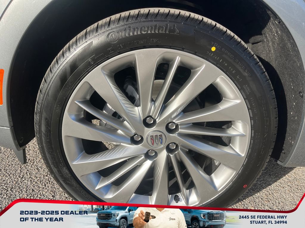 New 2026 Buick Envision Avenir image 9