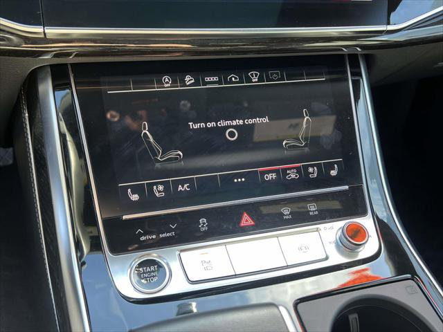 Used 2022 Audi Q8 Prestige AWD/4WD image 31