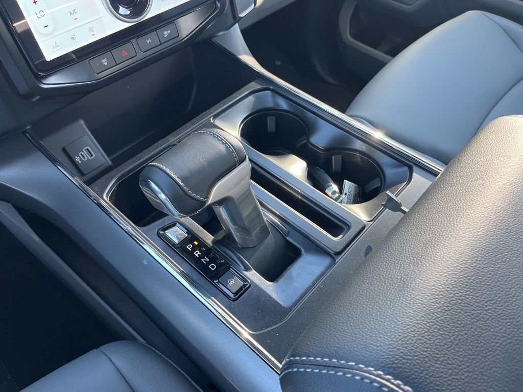 New 2025 Ford F150 Lightning Flash AWD/4WD image 17