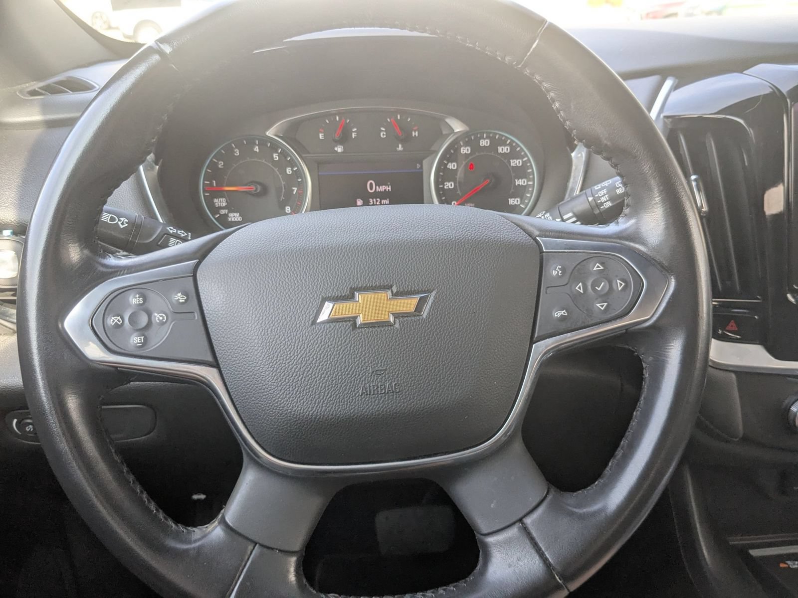 Used 2022 Chevrolet Traverse LT AWD/4WD image 19