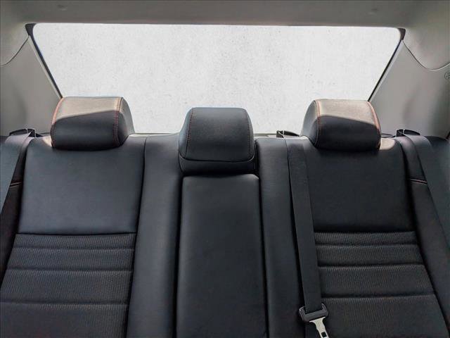 Used 2017 Toyota Camry SE FWD image 15