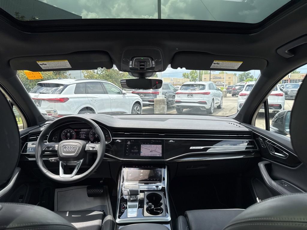 Used 2025 Audi Q7 3.0T Prestige w/ Prestige Package image 37