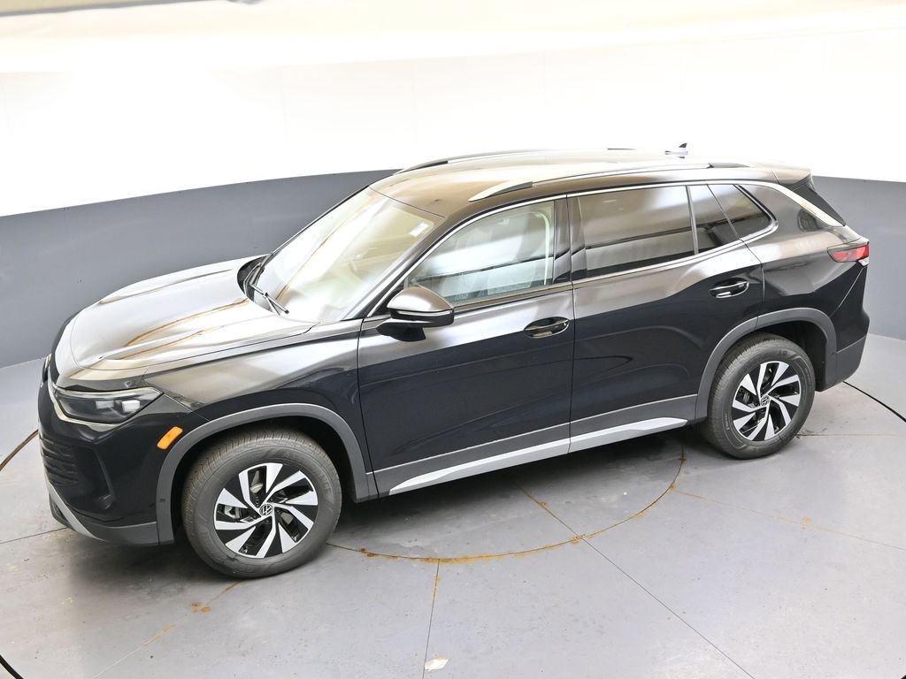 New 2026 Volkswagen Tiguan S AWD/4WD image 45
